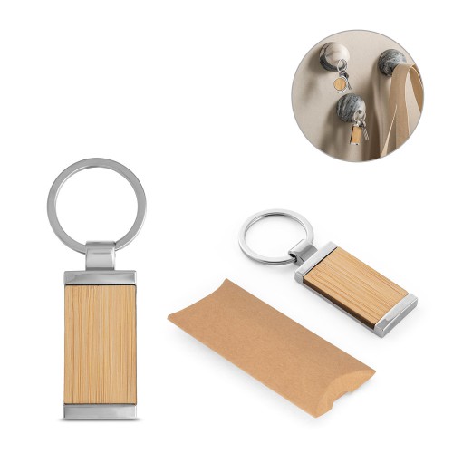 Chaveiro retangular em bambu com revestimento em metal